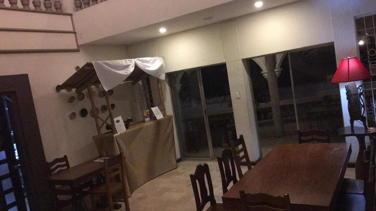Hôtel Legacy mansion à Iloilo Chambre photo
